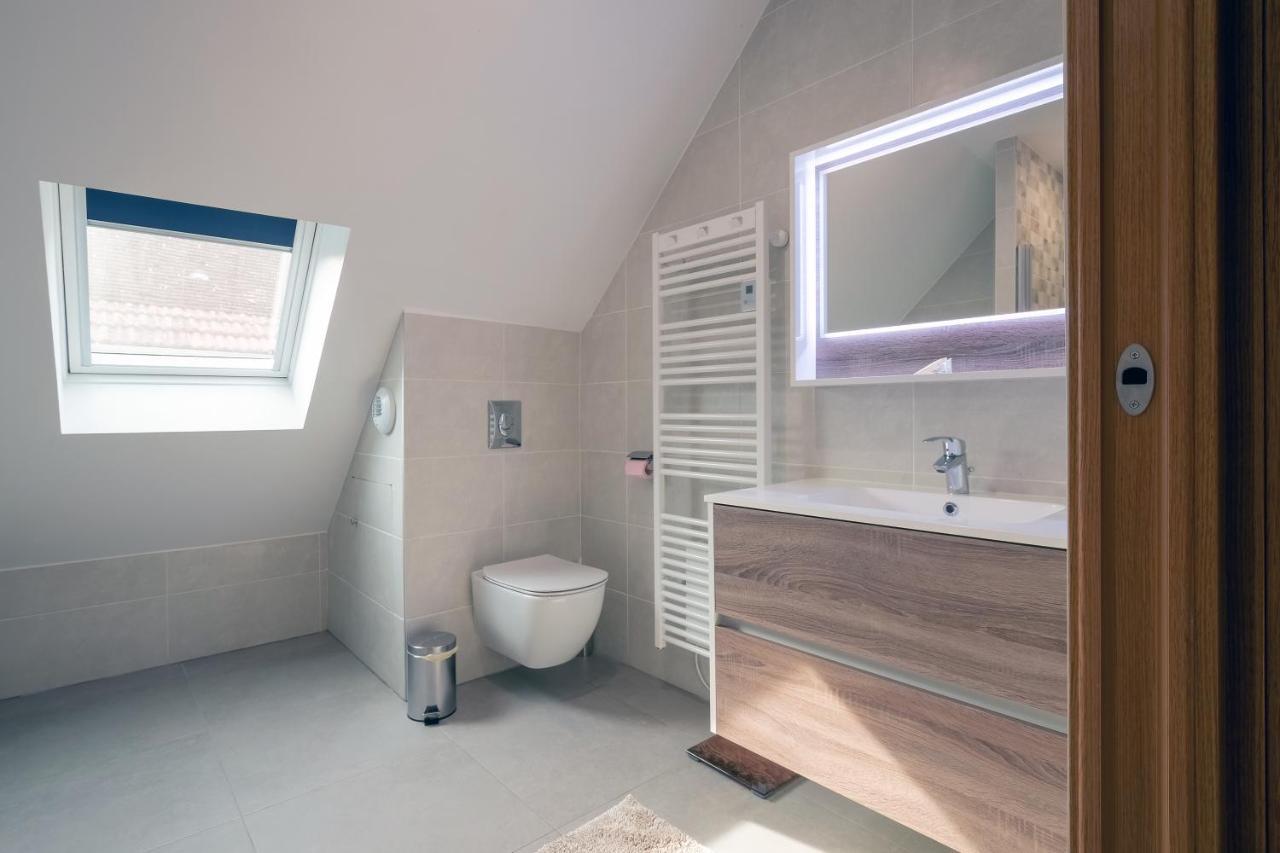 La Villa Lombardi En Champagne, Avec Piscine Privee Et Jacuzzi Les Riceys Εξωτερικό φωτογραφία
