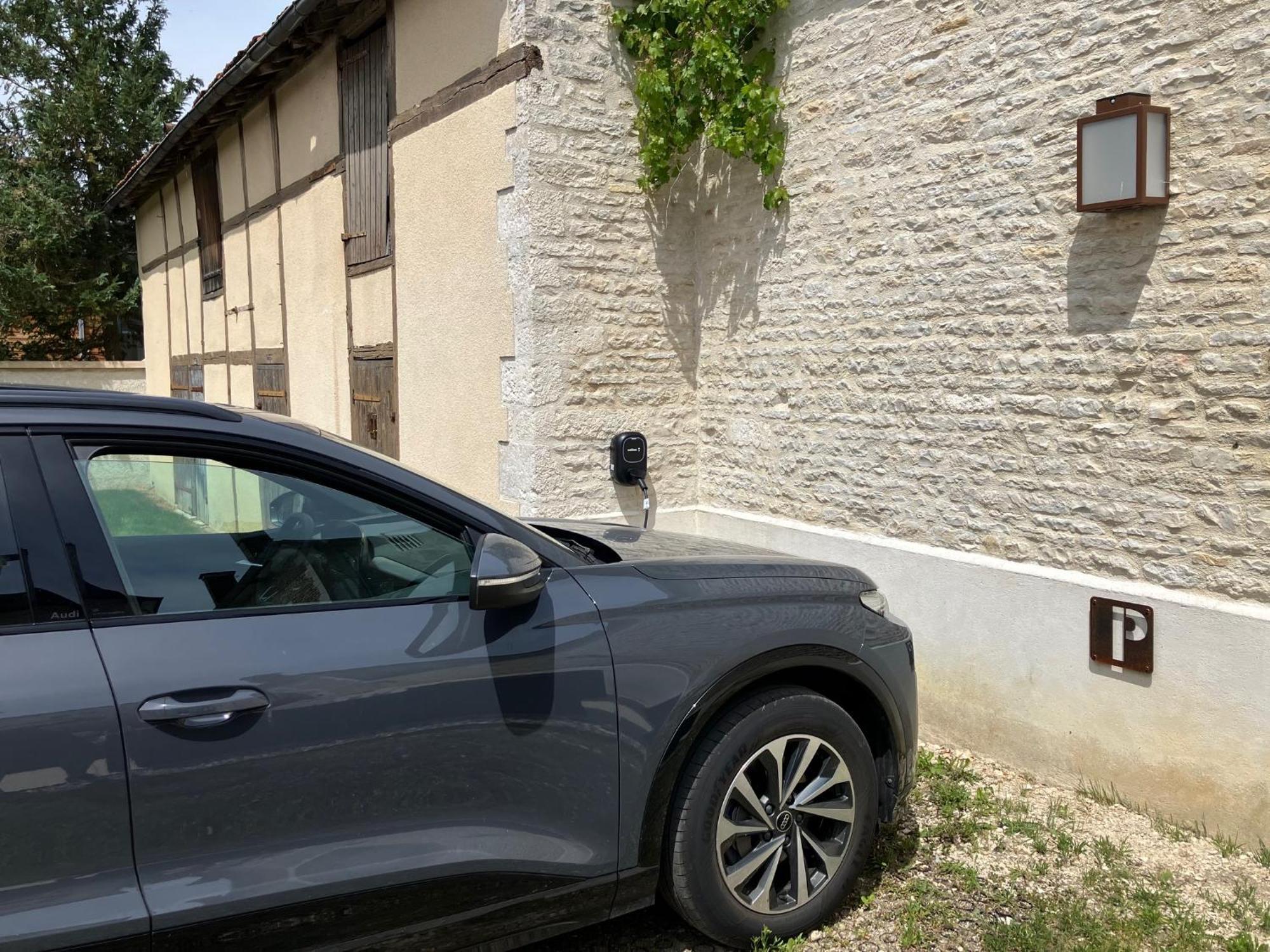 La Villa Lombardi En Champagne, Avec Piscine Privee Et Jacuzzi Les Riceys Εξωτερικό φωτογραφία